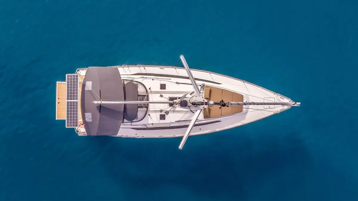 BAVARIA Cruiser 46 exterior view 1