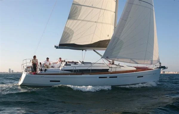 Miss Victoria — Miss Victoria - Alba Sailing