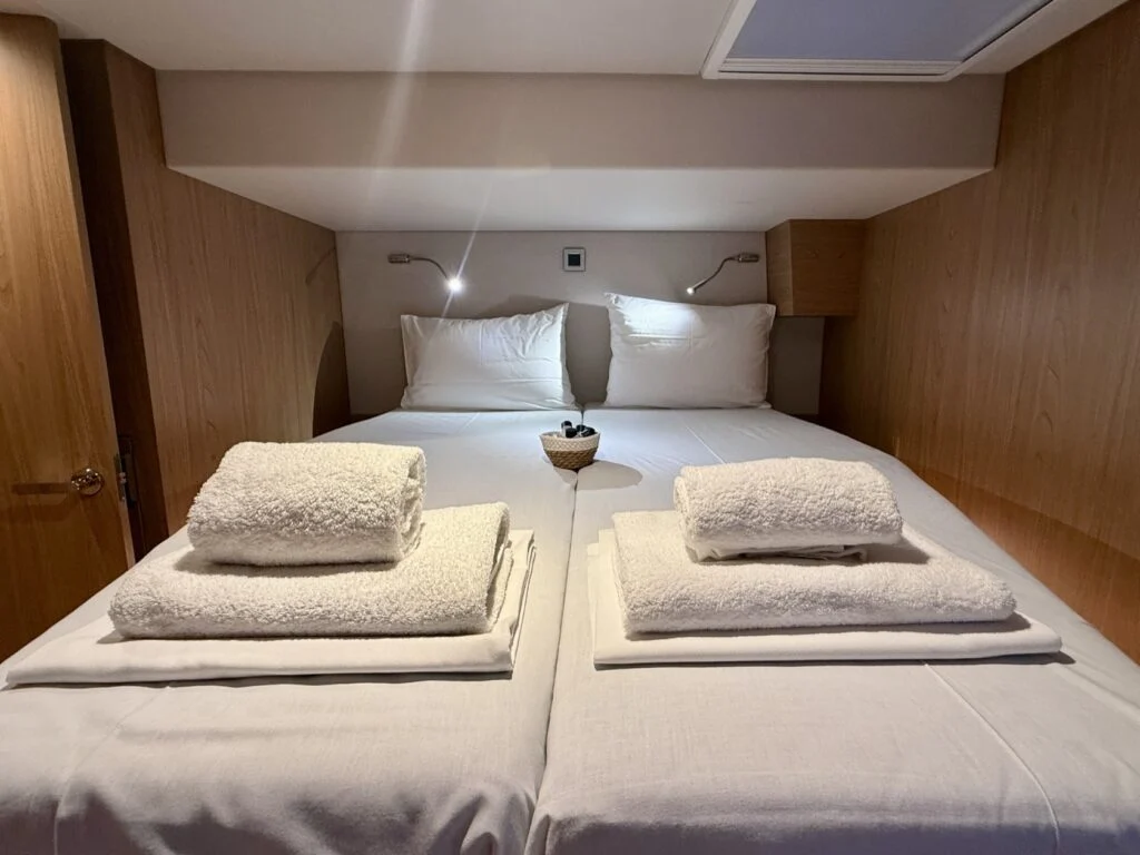 Selena — Bali 4.8 — EGOcharter - Selena Bali 4.8 - Catamaran for charter in Greece