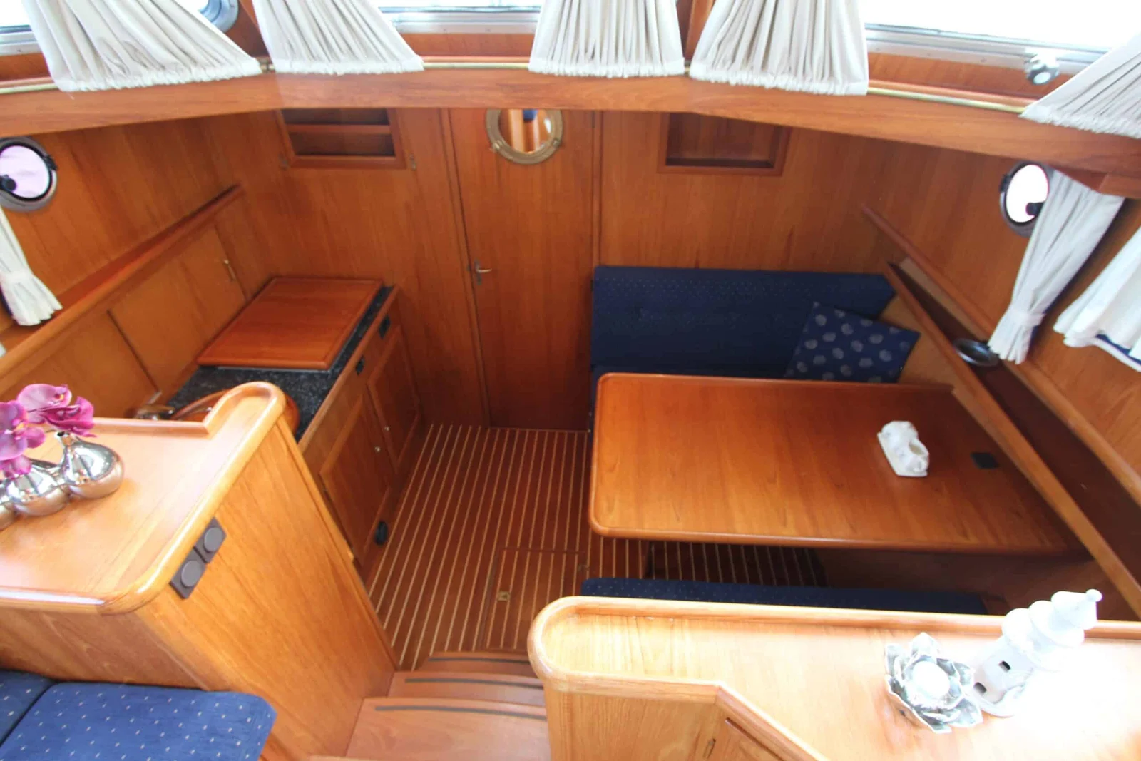 Motoryacht Nienke — operator photograph