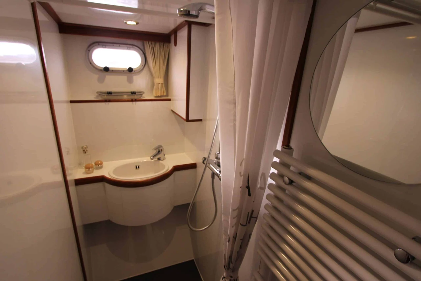 Motoryacht Nienke — operator photograph