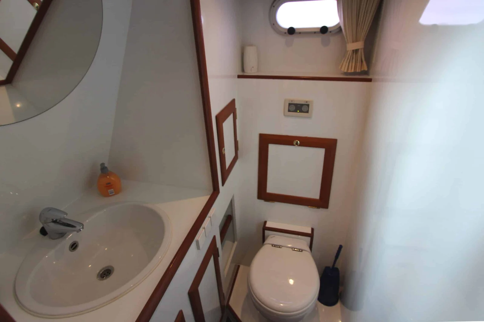 Motoryacht Nienke — operator photograph