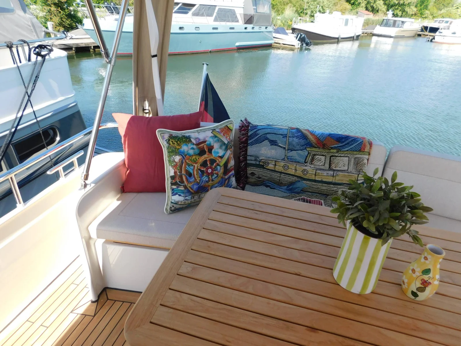 Motoryacht Paula — operator photograph