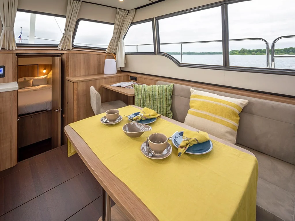 Motoryacht Paula — operator photograph