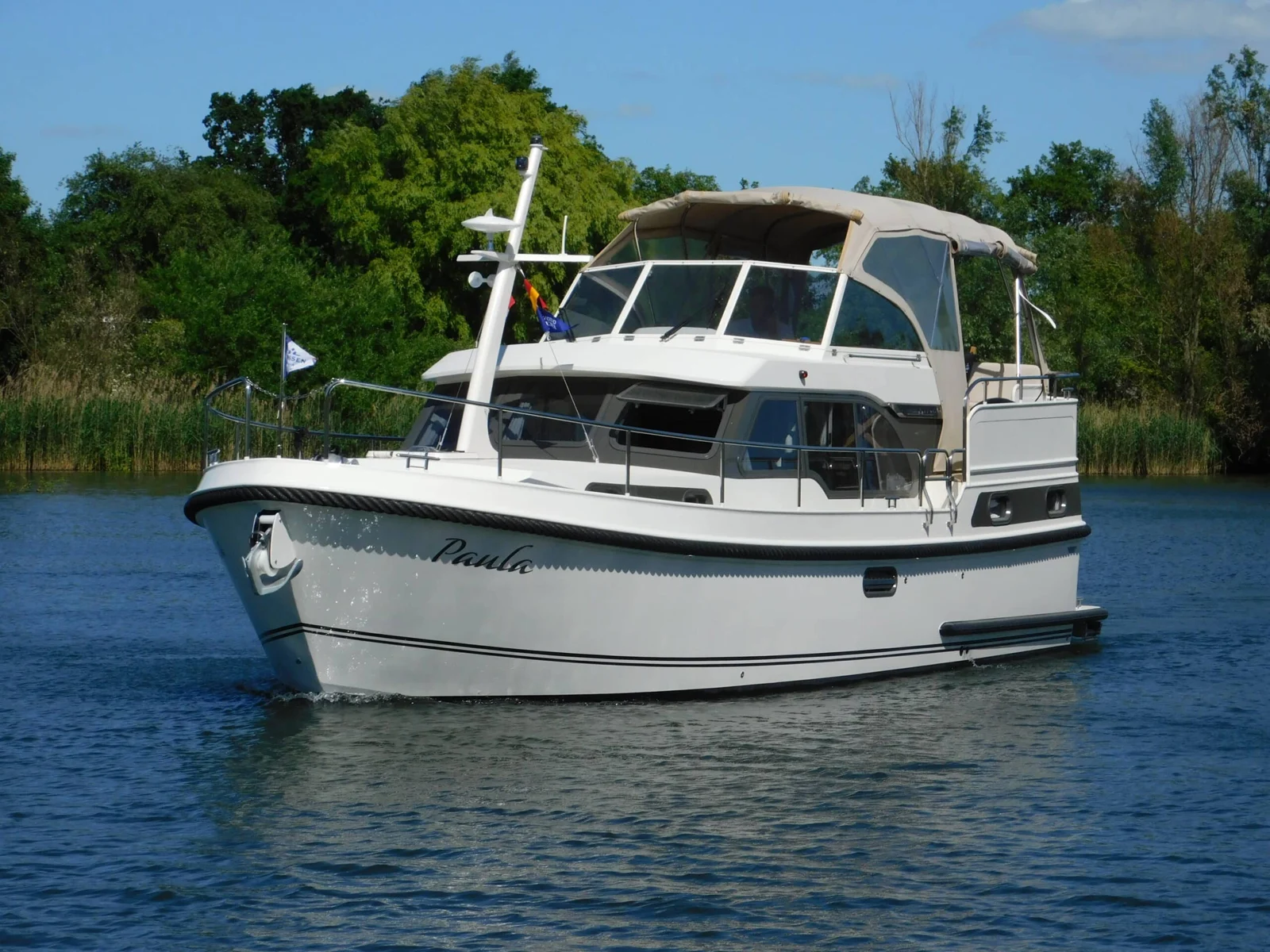 Motoryacht Paula — operator photograph