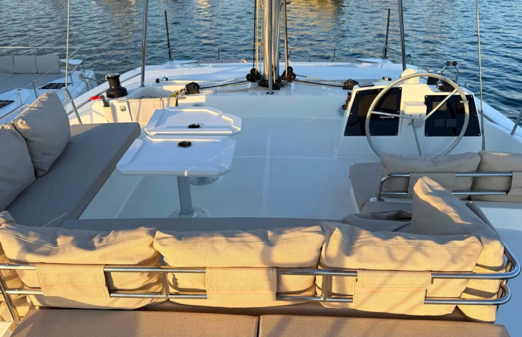 Aura — Bali 4.8 — EGOcharter - Aura Bali 4.8 - Catamaran for charter in Greece