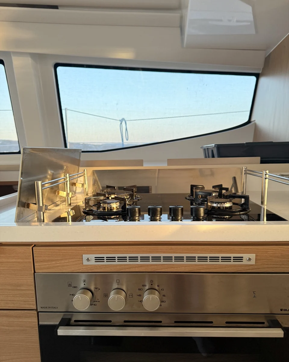 Aura — Bali 4.8 — EGOcharter - Aura Bali 4.8 - Catamaran for charter in Greece