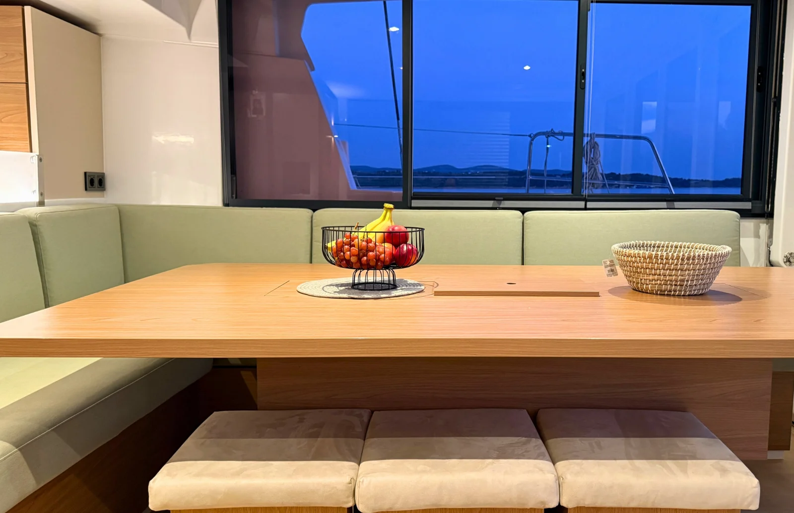 Aura — Bali 4.8 — EGOcharter - Aura Bali 4.8 - Catamaran for charter in Greece