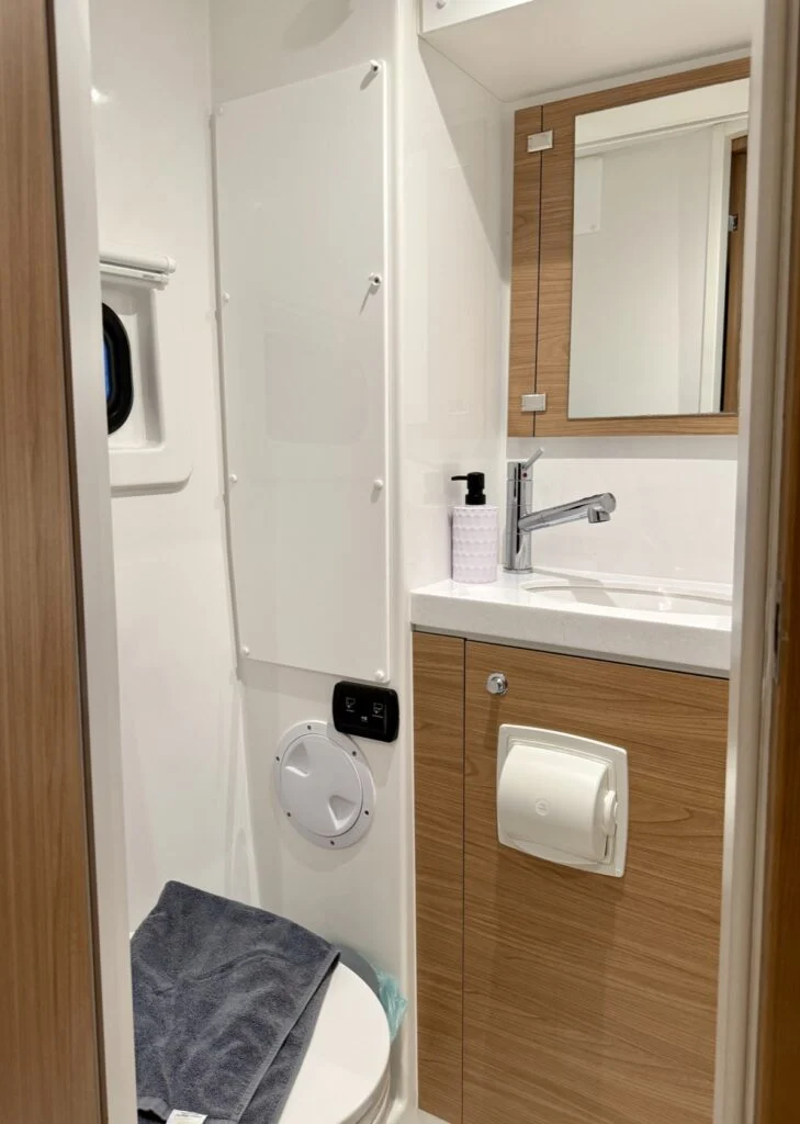 Aura — Bali 4.8 — EGOcharter - Aura Bali 4.8 - Catamaran for charter in Greece