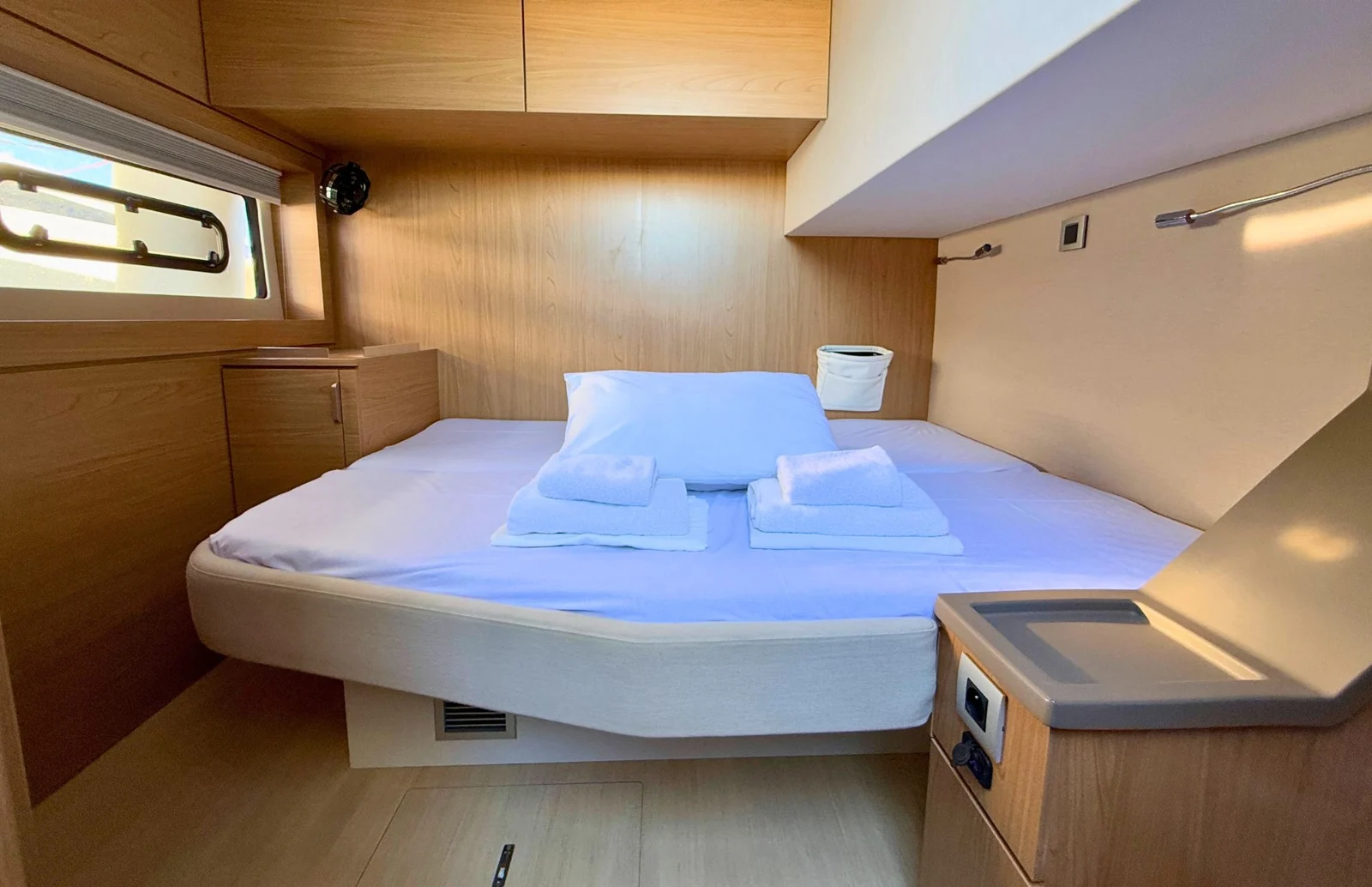 Oksy — Bali 4.8 — Oksy - Bali 4.8 catamaran for charter in Greece