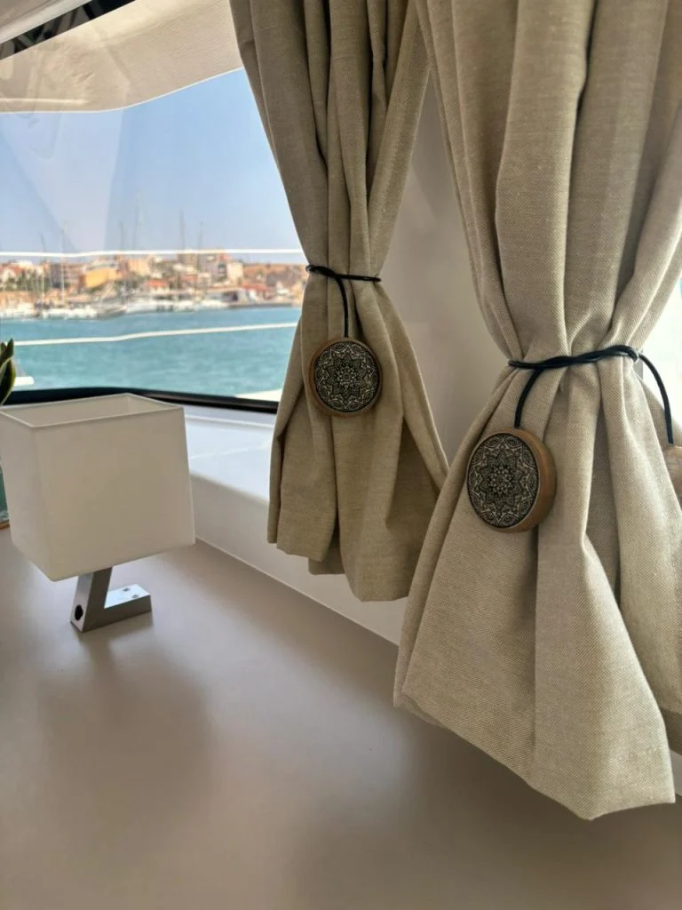 Fortune One — Bali 5.4 — EGOcharter - Bali 5.4 catamaran - Fortune One