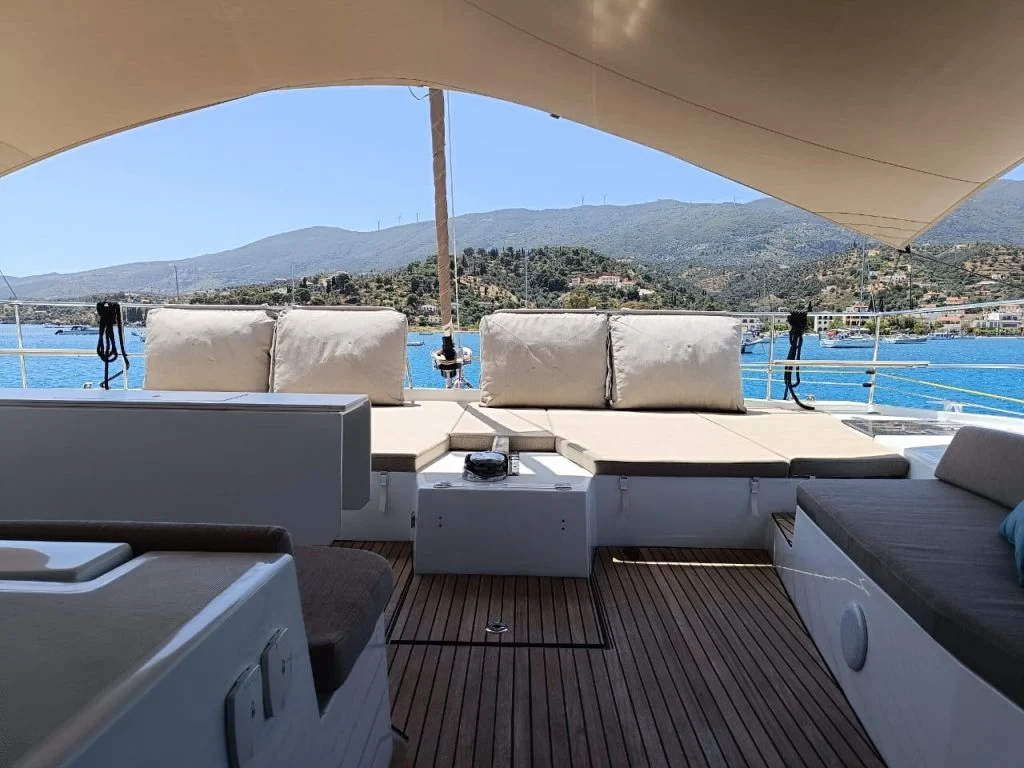 Fortune One — Bali 5.4 — EGOcharter - Bali 5.4 catamaran - Fortune One