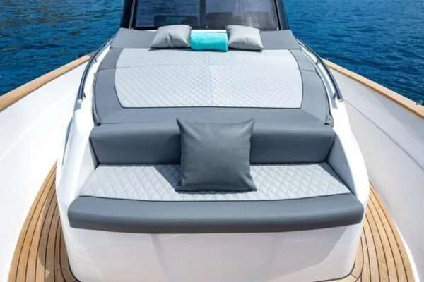 Apreamare 35′ — boat listed for Amalfi Coast