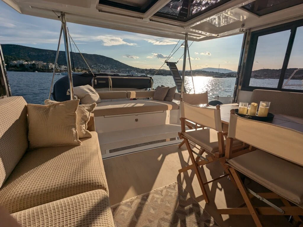 Leo — Bali 4.2 — EGOcharter - Bali 4.2 LEO for charter in Greece