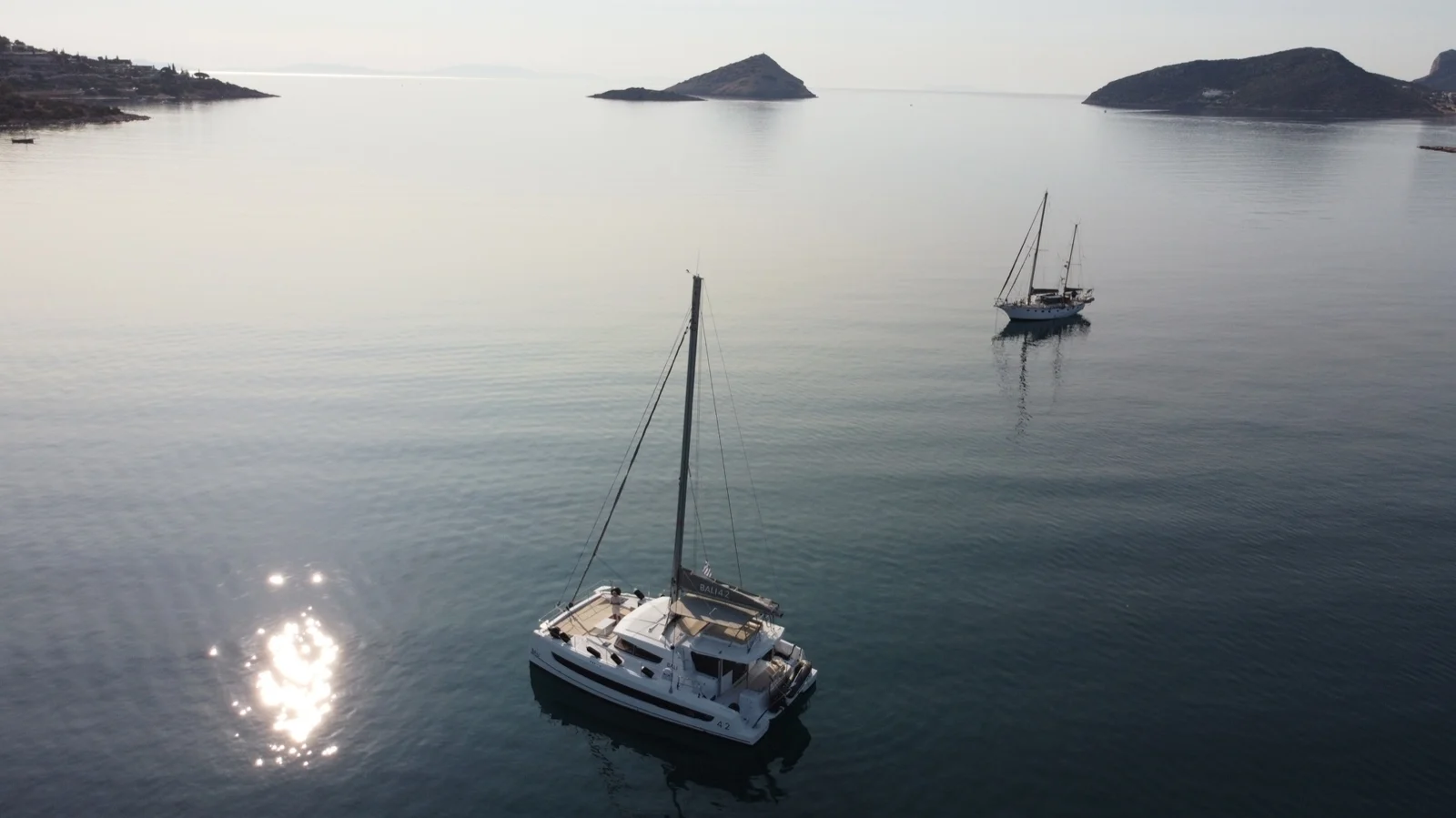 Leo — Bali 4.2 — EGOcharter - Bali 4.2 LEO for charter in Greece