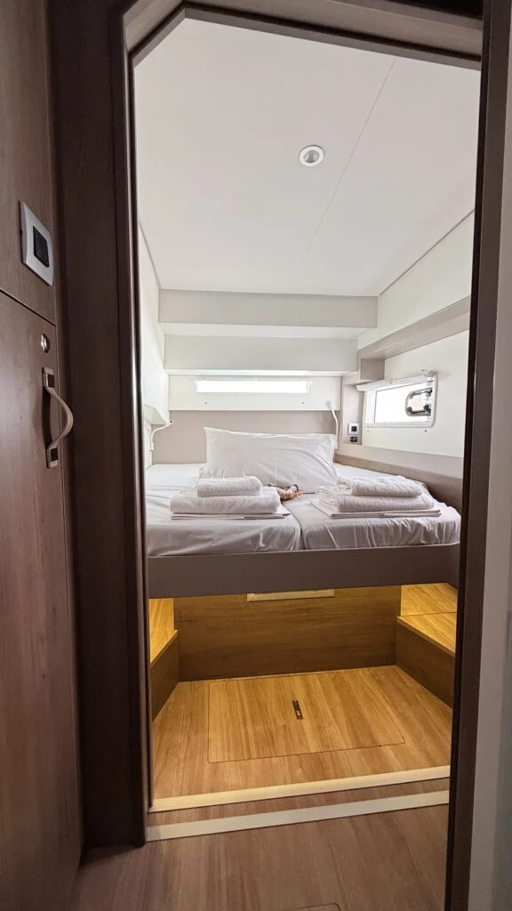 Julia — Bali 4.2 — EGOcharter - Julia Bali 4.2 - Catamaran for charter in Greece