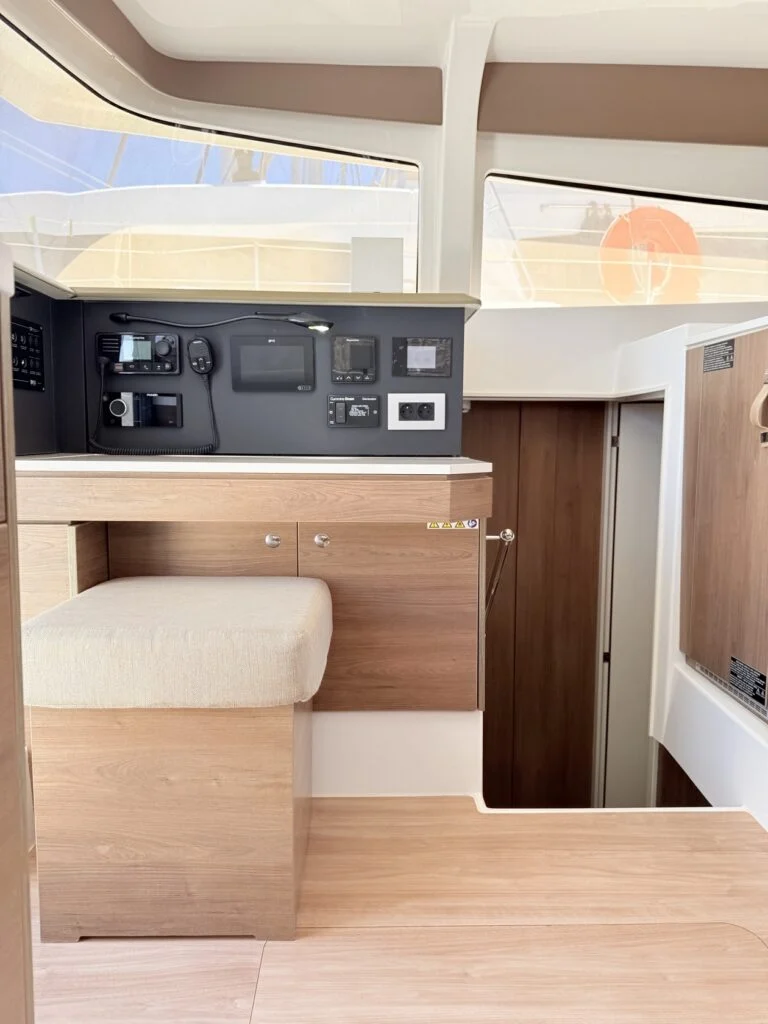 Julia — Bali 4.2 — EGOcharter - Julia Bali 4.2 - Catamaran for charter in Greece