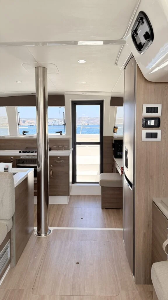 Julia — Bali 4.2 — EGOcharter - Julia Bali 4.2 - Catamaran for charter in Greece